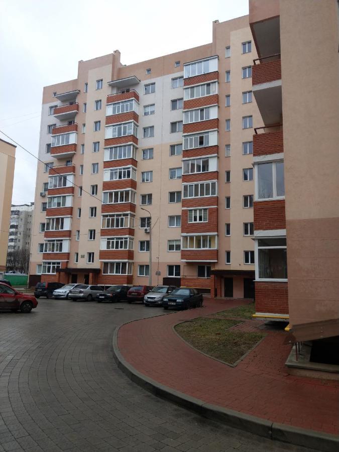 Однокімнатна Квартира В Новобудові По Мельника Riwne Exterior foto